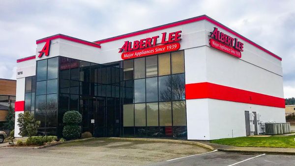 Albert Lee's appliance store in Silverdale, Washington