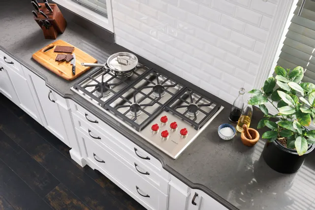 wolf gas cooktop