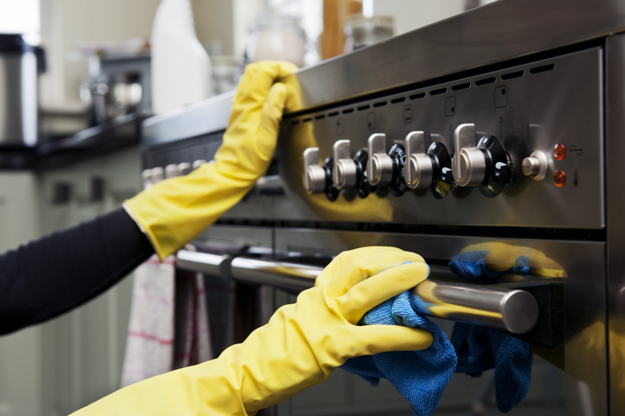 Safe for Stainless Steel: Cleaning Dos and Donts
