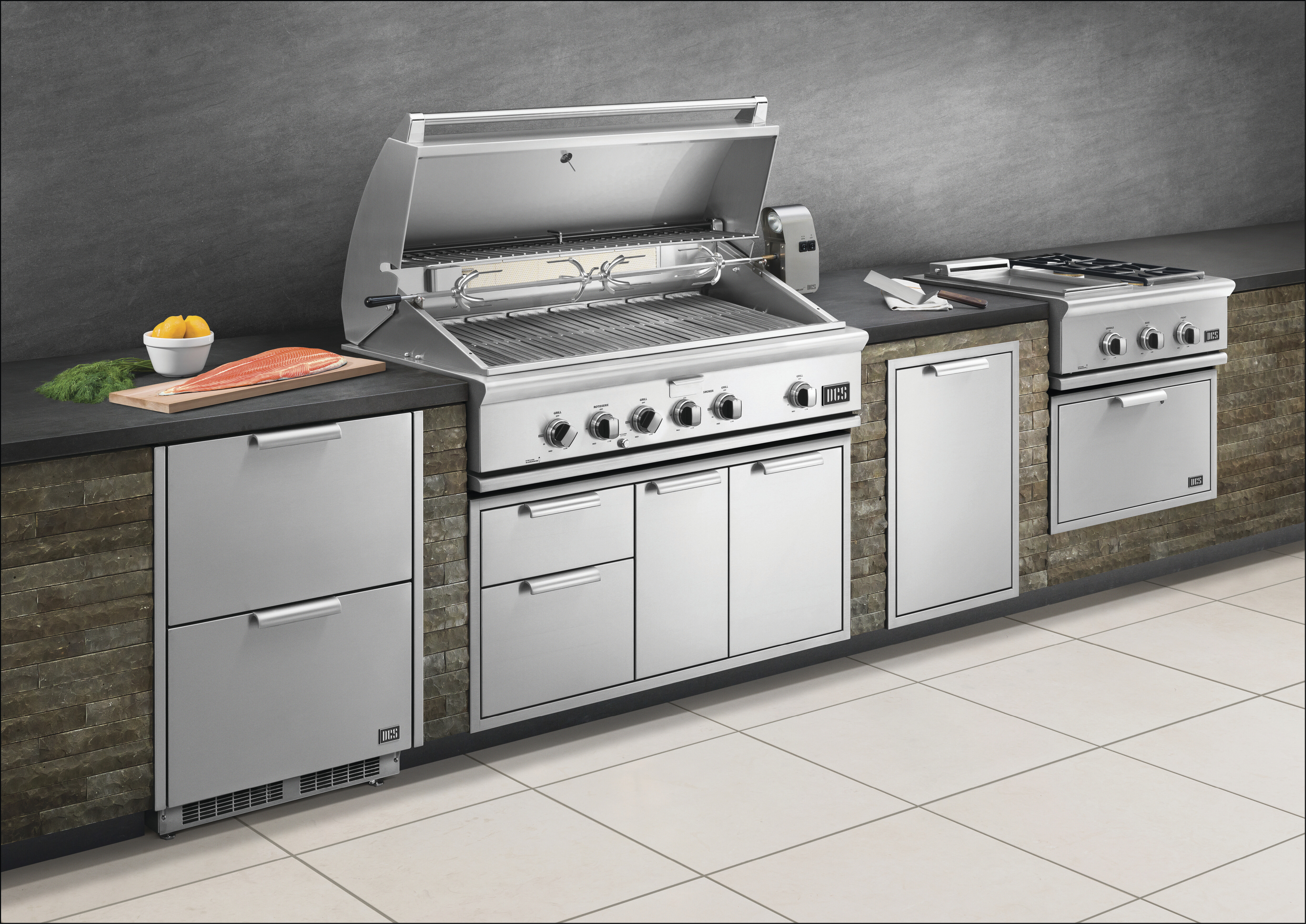 Wide shot of several DCS appliances in an outdoor kitchen 
