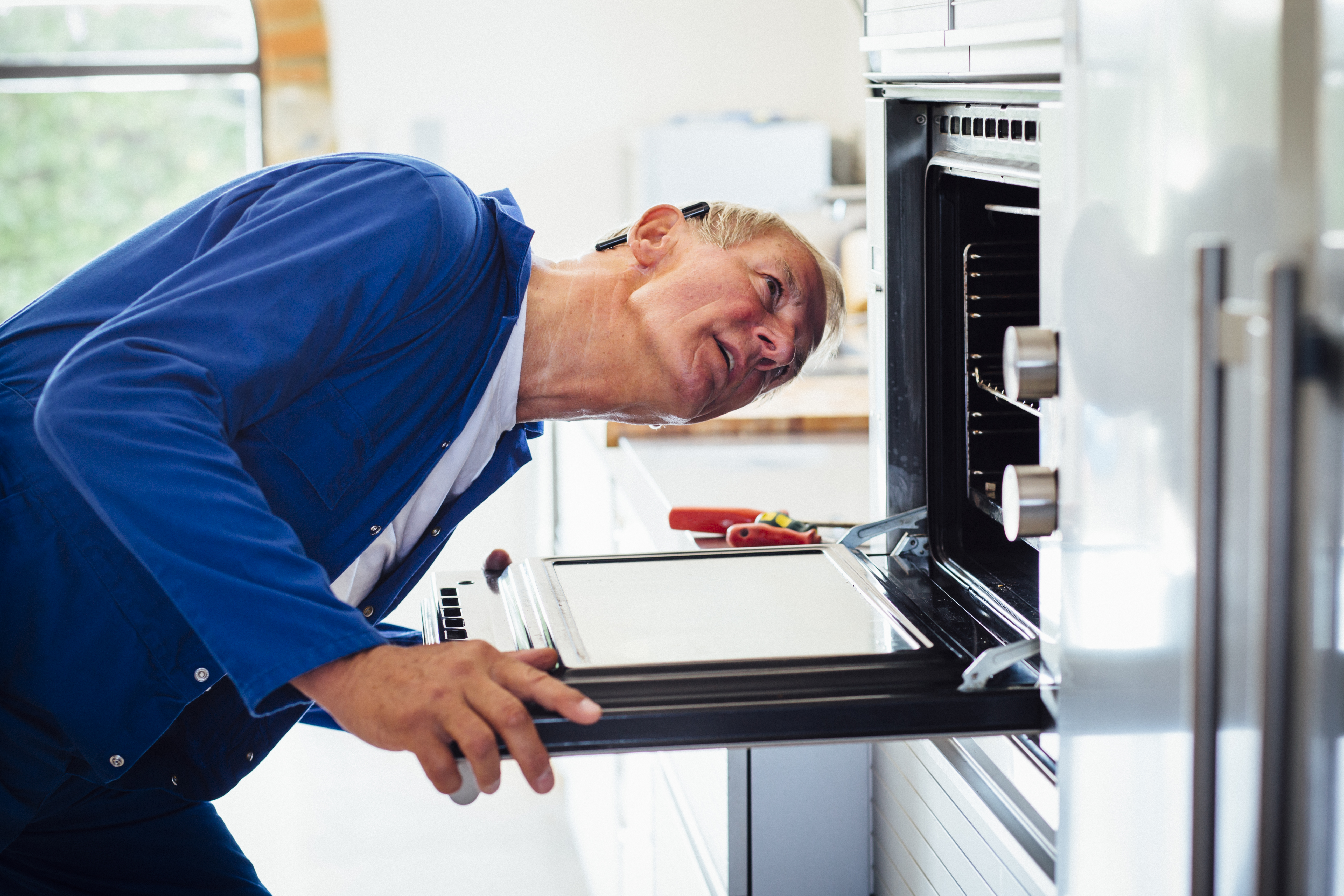 4 Common Problems With Commercial Gas Oven Repairs