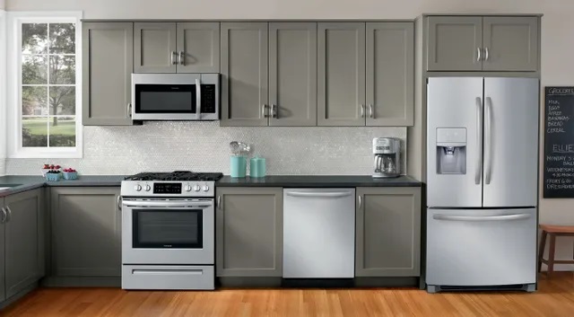 Best Bang for Your Buck: Frigidaire Ranges