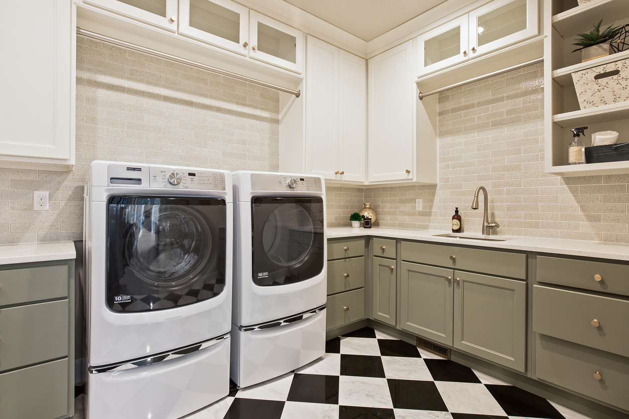 5 Laundry Room Storage Ideas You'll Wish You'd Thought Of! – Docking Drawer