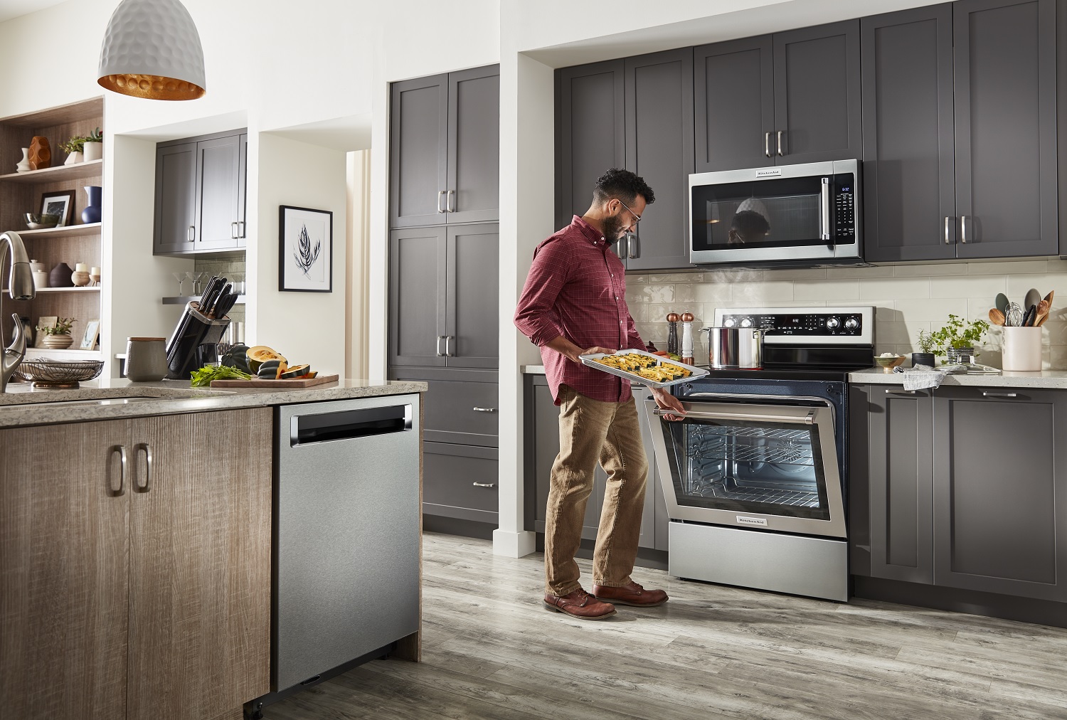 Appliance Brand Showdown: Bosch vs KitchenAid, Aztec Appliance