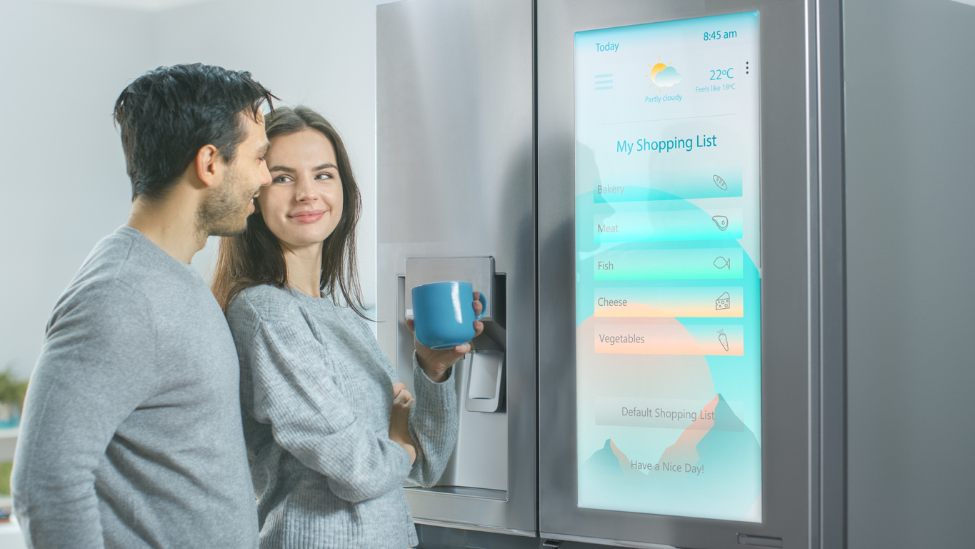 How a Smart Refrigerator Can Keep You from Losing Your Cool | Spencer's TV  & Appliance | Phoenix, AZ