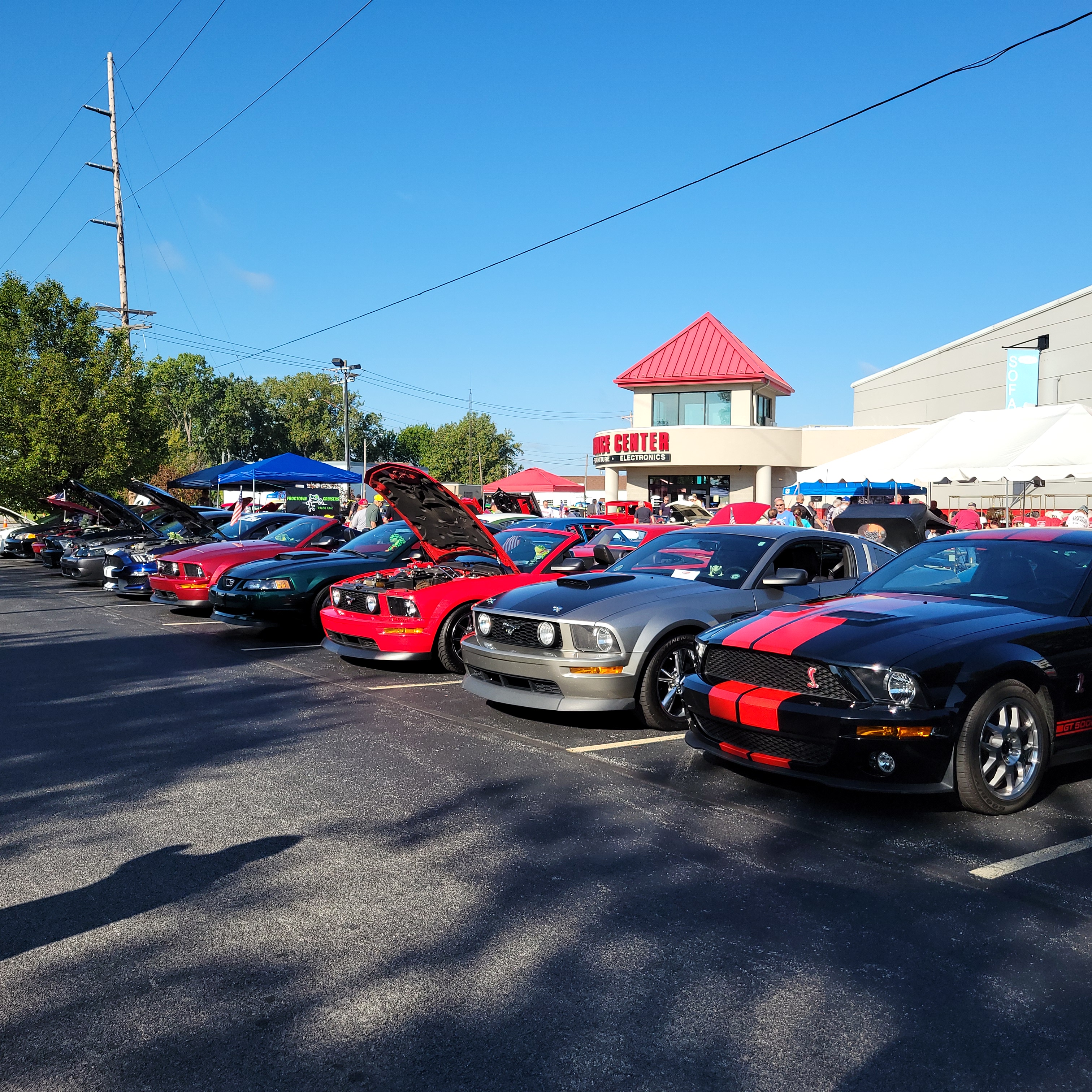 Furniture, Mattresses, Appliance, Cabintery, Flooring and Window tints in  Maumee and Sylvania, OH., Appliance Center of Toledo