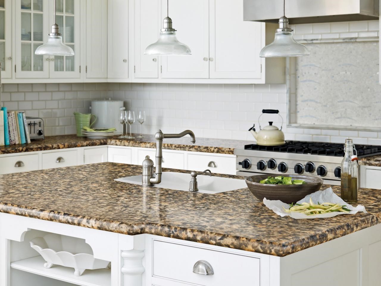 8 Types of Countertops: How to Choose the Best Countertop for Your Kit –  Vevano