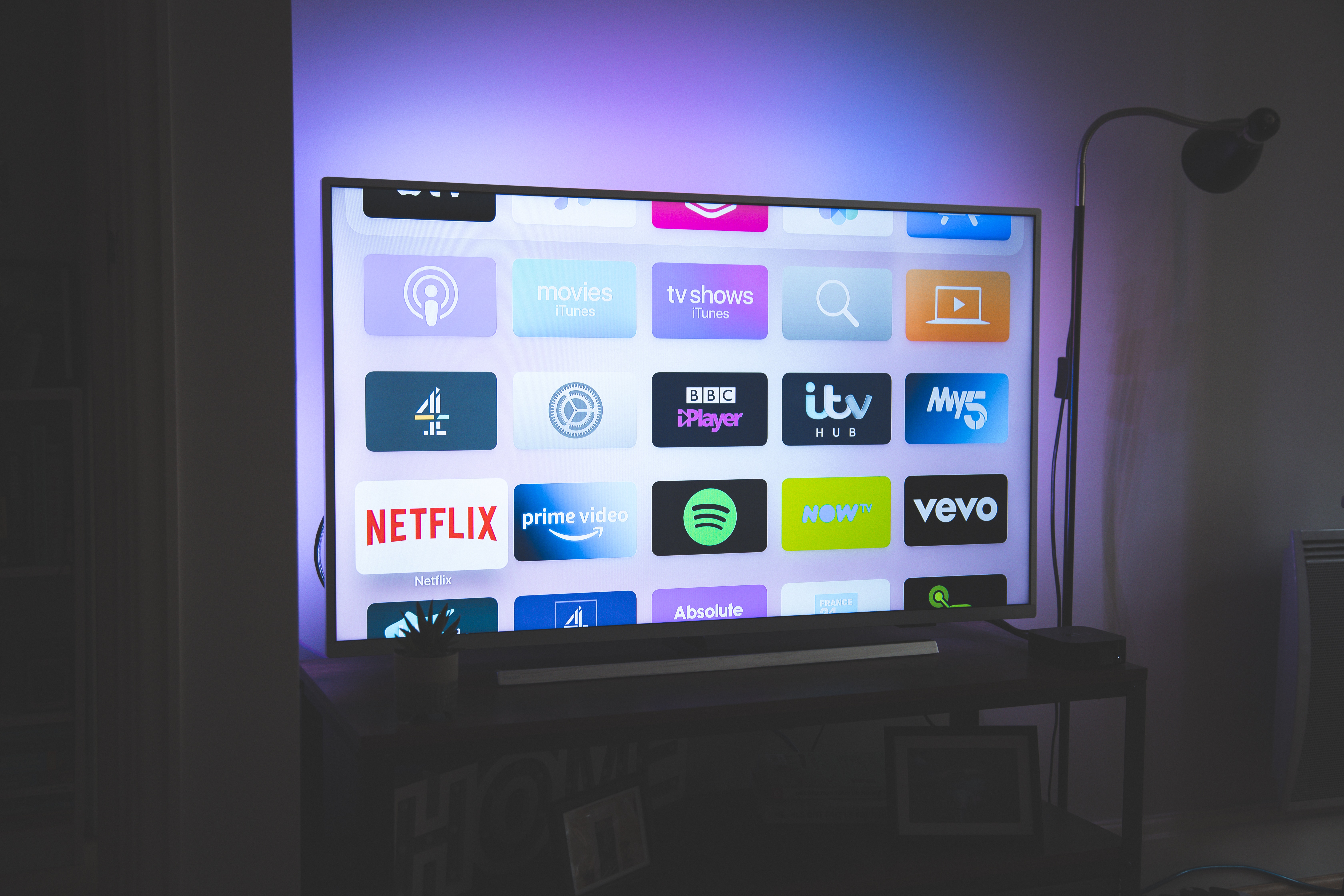 Flat Screen with Streaming Services
