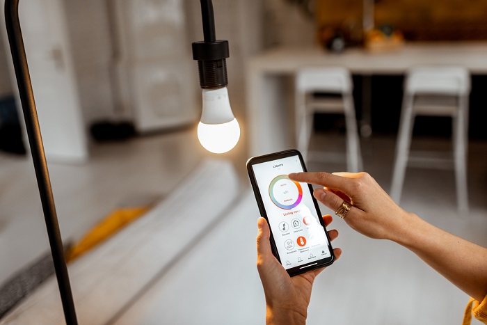 Controlling light bulb temperature and intensity with a smartphone application.