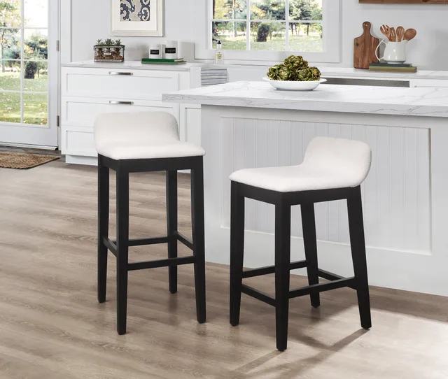 Kitchen Decor Tips: Unique Bar Stool Styles | Colder's | Milwaukee Area