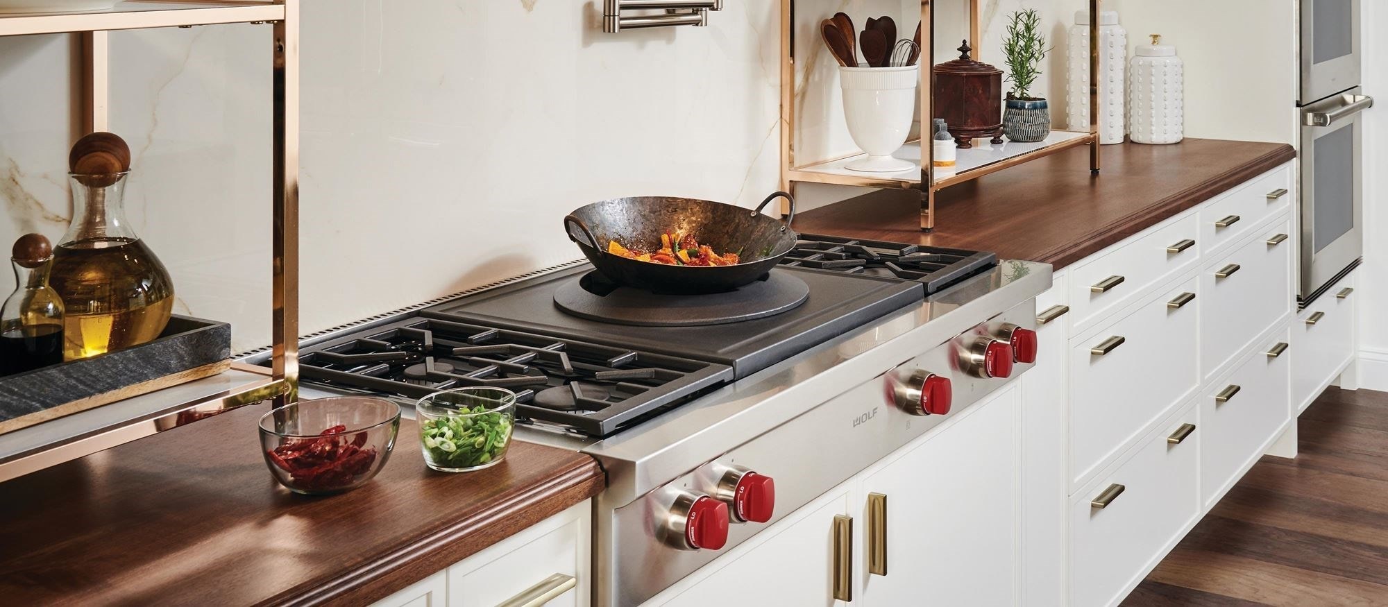 Built-In Cooking Appliances Put You in Control of Your Kitchen