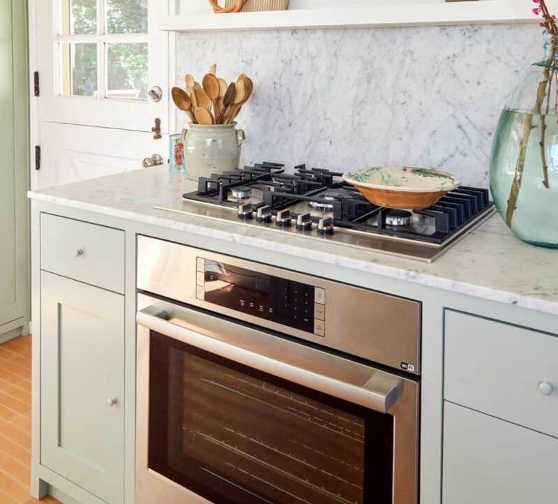 What's Best, a Cooktop and Wall Oven or a Range When Remodeling