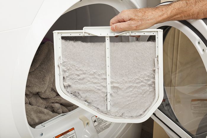 Cleaning Your Washing Machine's Lint Trap