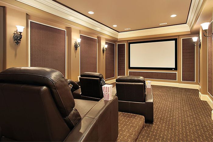 6 Lighting Ideas to Enhance Your Home Theater
