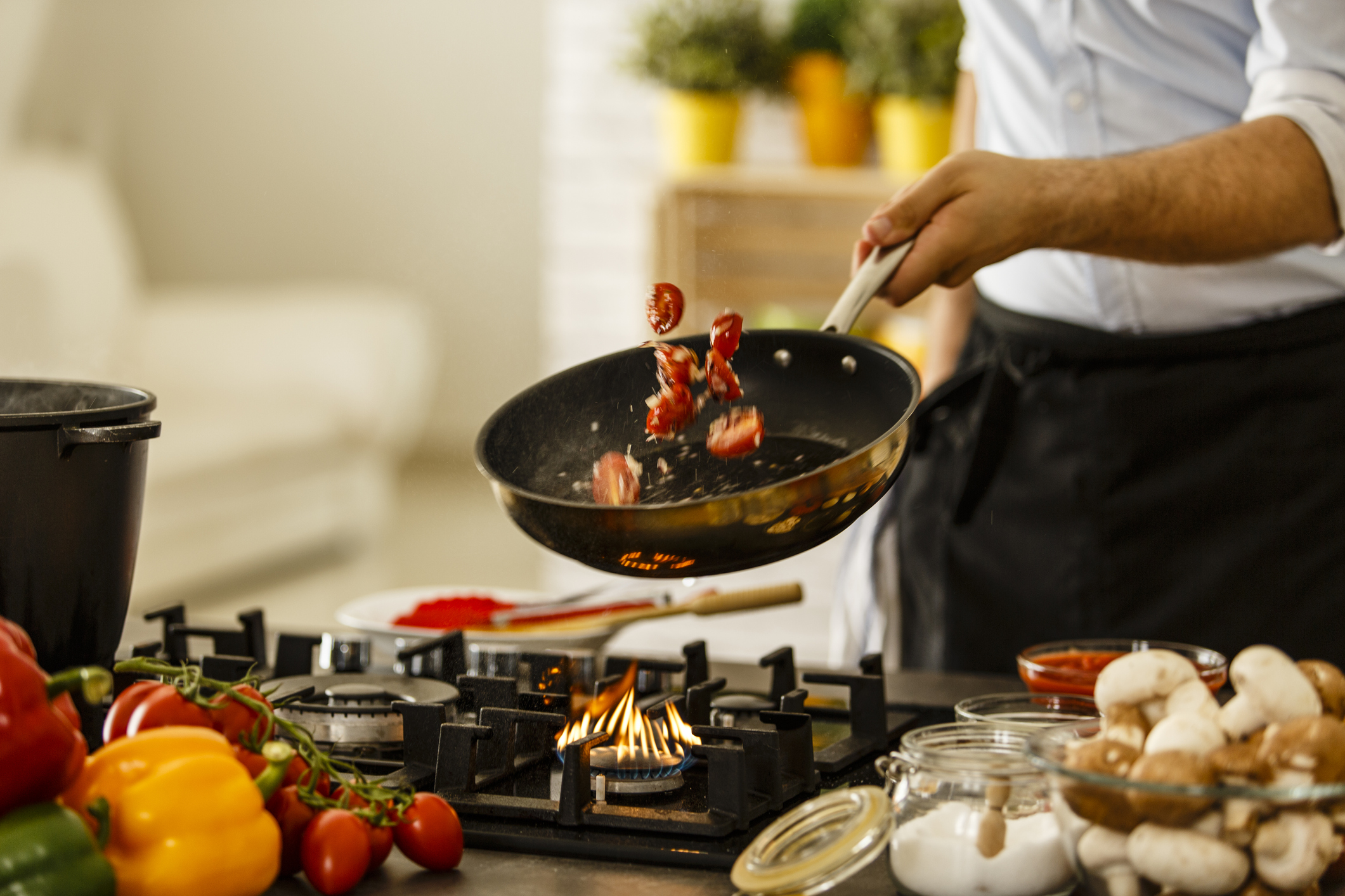 Cooking WITHOUT gas: What you need to know about cooking with electric  stoves - Generation180