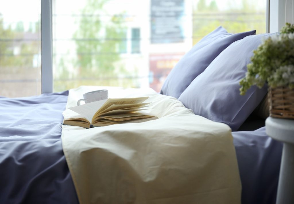 Deep Clean Your Bed in 5 Steps