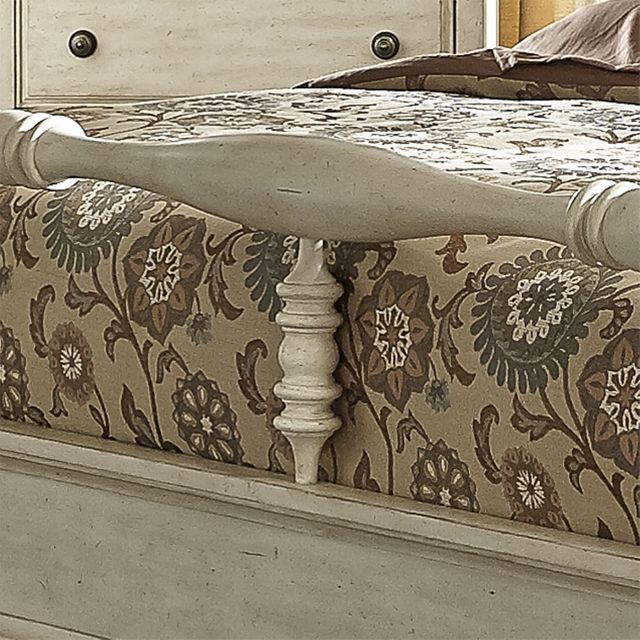 Liberty Furniture High Country Antique White Queen Poster Bed 4