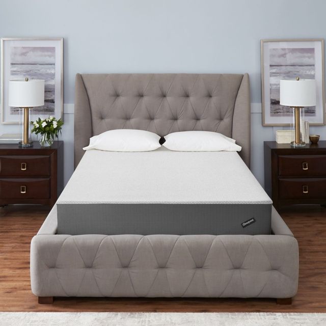 Beautyrest® BR MIAB 22 10" Gemini Gel Memory Foam Medium Tight Top Queen Mattress - Bed in a Box 20