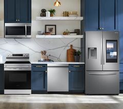 Samsung 4 Pc Kitchen Package with a 26.5 Cu. Ft. Capacity Smart French Door Refrigerator PLUS a FREE 10 PC Luxury Cookware Set