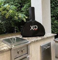 XO Black Pizza Oven Cover