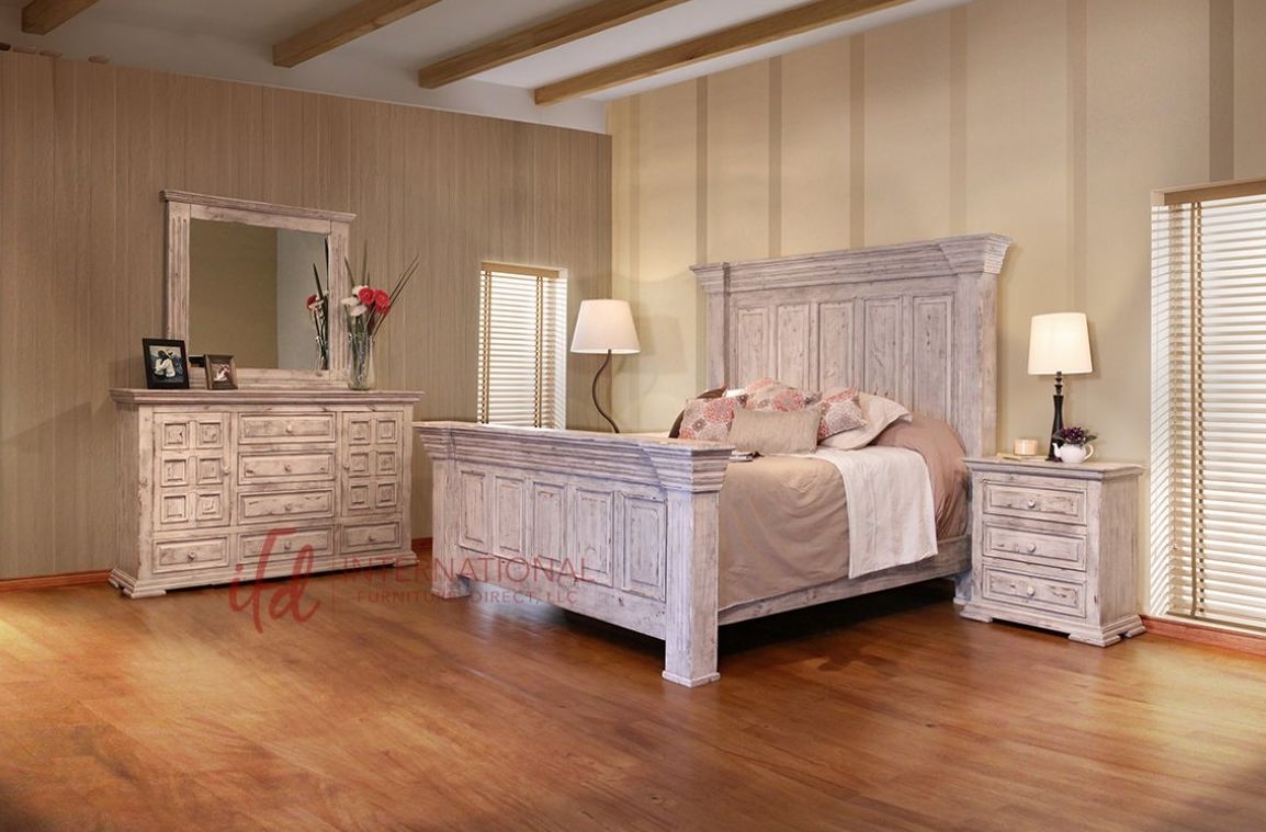 International Furniture Terra White Wood 4 Piece King Bed Set