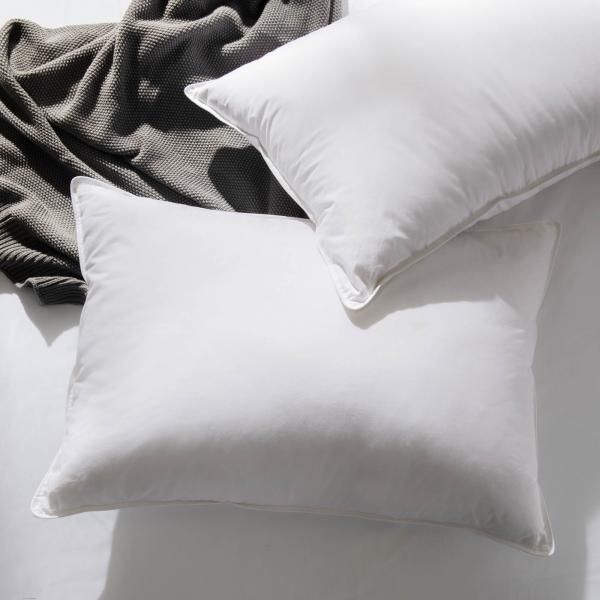 Weekender® Down-Blend Standard Pillow 2
