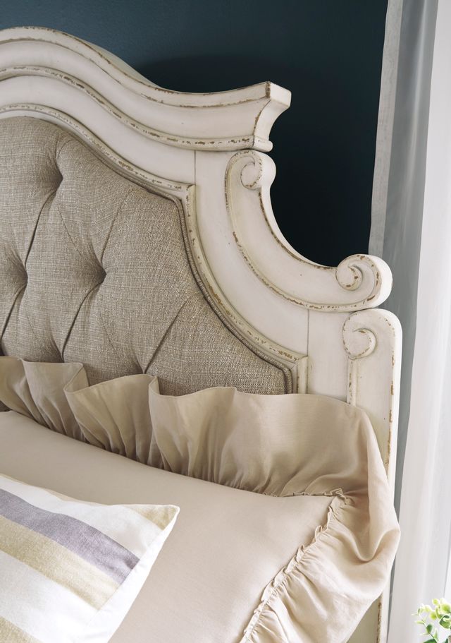 Tête de lit à panneaux grand grand Realyn Signature Design by Ashley® 2