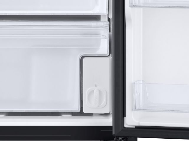 Samsung 26.7 Cu. Ft. Stainless Steel Standard Depth Side-by-Side Refrigerator 8