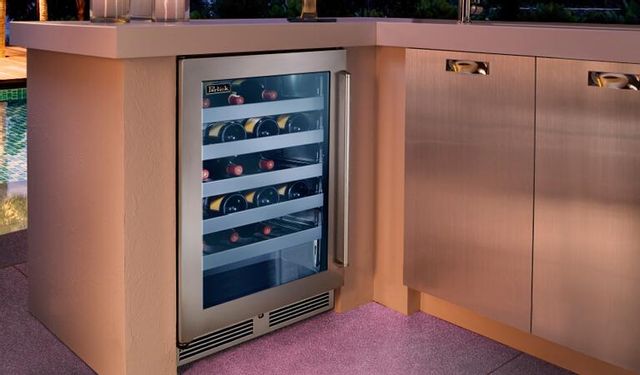Perlick® Signature Series 5.2 Cu. Ft. Panel Ready Frame Single Zone Outdoor Wine Cooler -3
