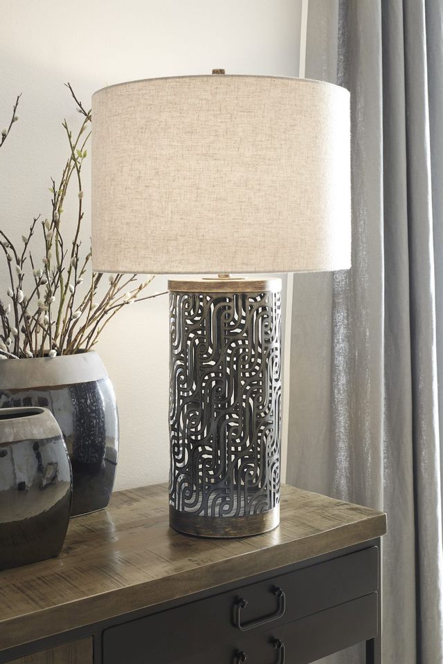 Signature Design by Ashley® Dayo Gray/Gold Metal Table Lamp 2