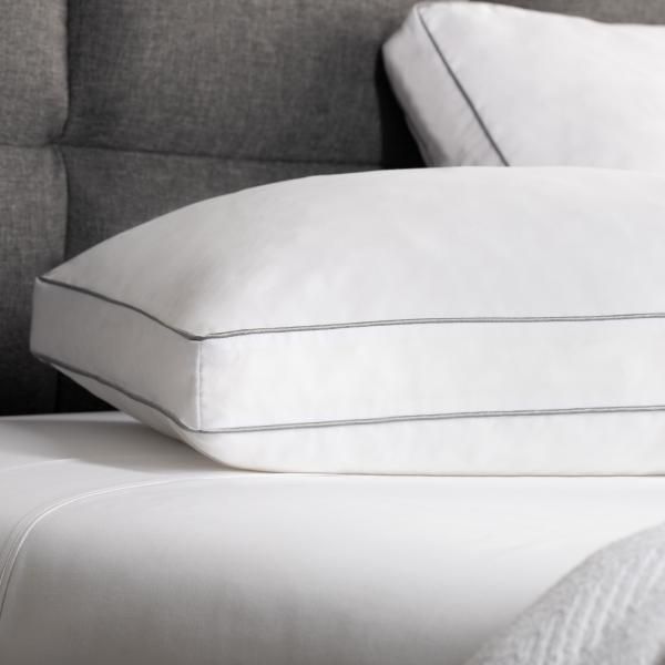 Weekender® Shredded Memory Foam Queen Pillow 3