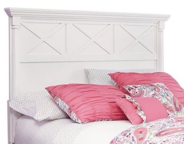 Signature Design by Ashley® Kaslyn 5-Piece White Full Panel Headboard Bed Set 1