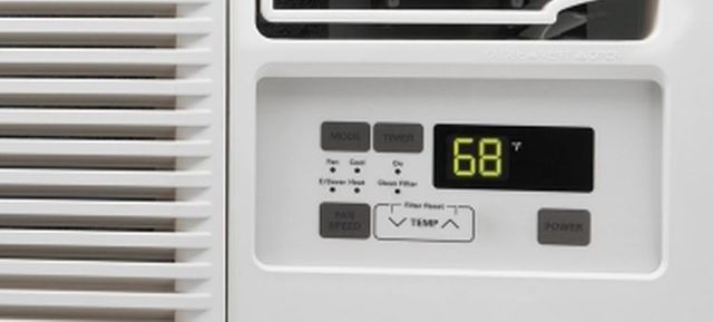 LG 23,000 BTU's White Cooling & Heating Window Air Conditioner-2