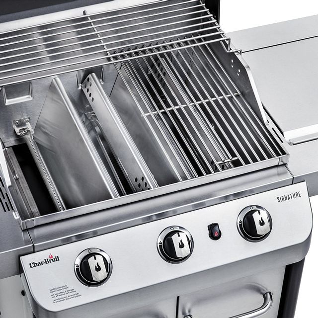 Char-Broil® Signature Series™ 49.8"Gas Grill-Black with Stainless Steel 8
