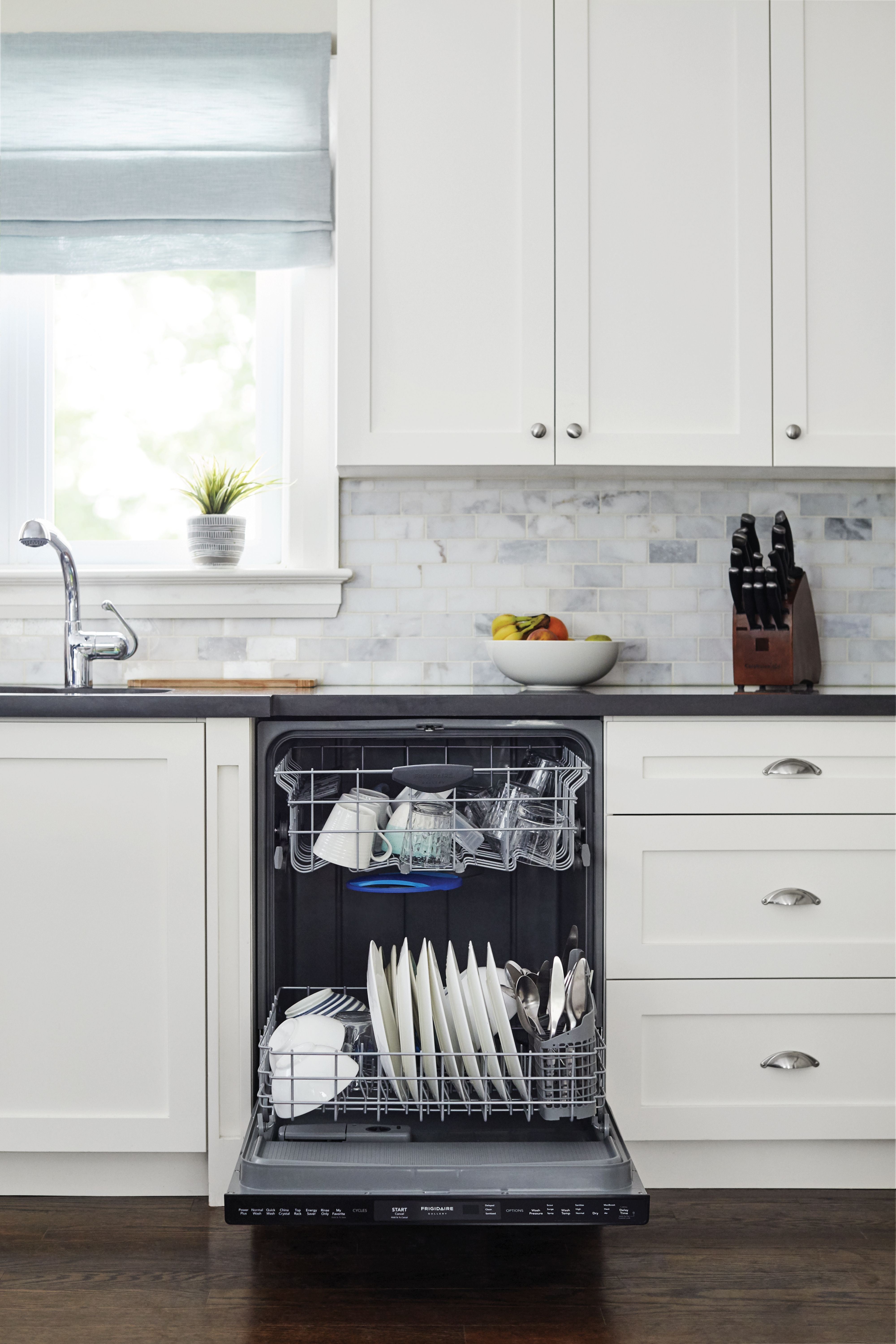 Frigidaire best sale clogged dishwasher