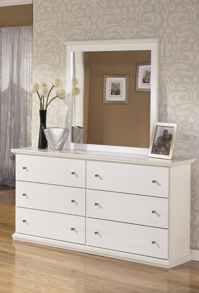 Signature Design by Ashley® Bostwick Shoals White Dresser and Mirror 3