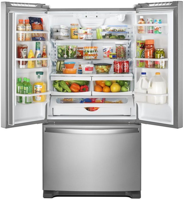 Réfrigérateur à portes françaises de 36 po Whirlpool® de 25,2 pi³ - Acier inoxydable résistant aux traces de doigts 3
