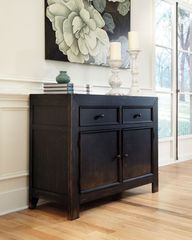 Signature Design by Ashley® Gavelston Black Accent Cabinet 4