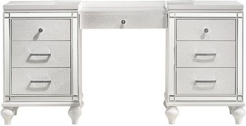 New Classic® Home Furnishings Valentino White Dressing Table