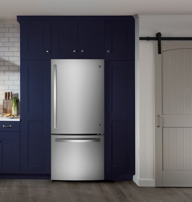 GE® Series 20.9 Cu. Ft. Stainless Steel Bottom Freezer Refrigerator 4