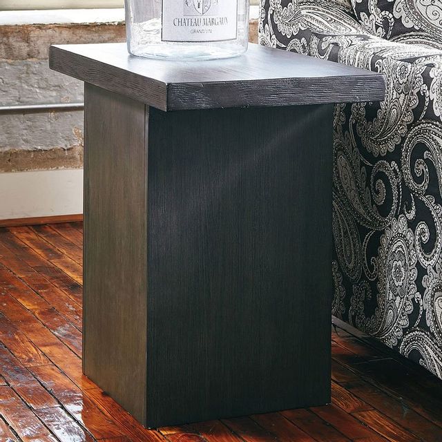 Signature Design by Ashley® Lamoille Dark Gray Chair Side End Table 1