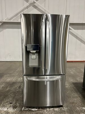 LG 33 in. 24.5 Cu. Ft. PrintProof™ Stainless Steel French Door Refrigerator