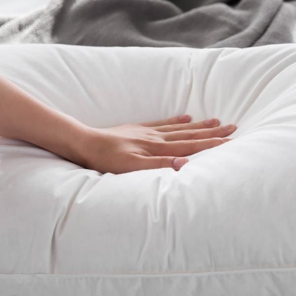 Weekender® Down-Blend Standard Pillow 3