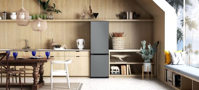 Samsung 12.0 Cu. Ft. Bespoke Grey Glass Bottom Freezer Refrigerator with Customizable Colors and Flexible Design 9