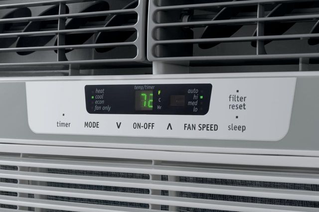Frigidaire® 12,000 BTU White Window Mount Air Conditioner 6