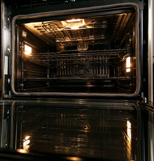 Café™ 29.75" Stainless Steel Electric Built In Double Oven 2