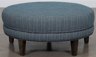 Mayo 9131 Accolade Abyss Round Cocktail Ottoman