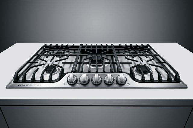 Frigidaire Professional® 36'' Stainless Steel Gas Cooktop 6