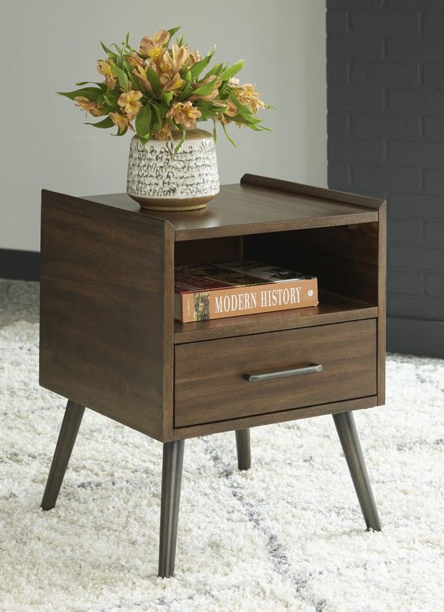 Signature Design by Ashley® Calmoni Brown End Table 4