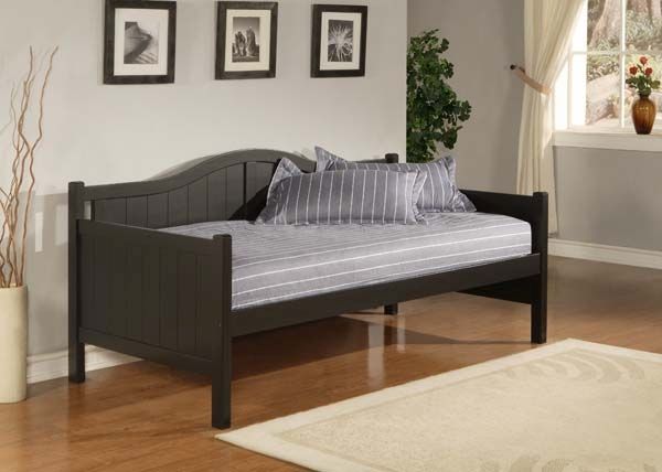 Hillsdale Furniture Staci Black Twin Daybed